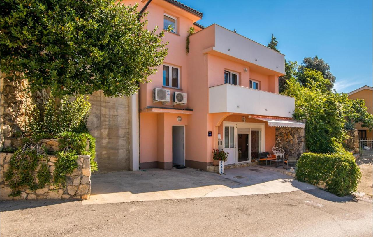 Beautiful Apartment In Stara Baska With Wifi Bagian luar foto