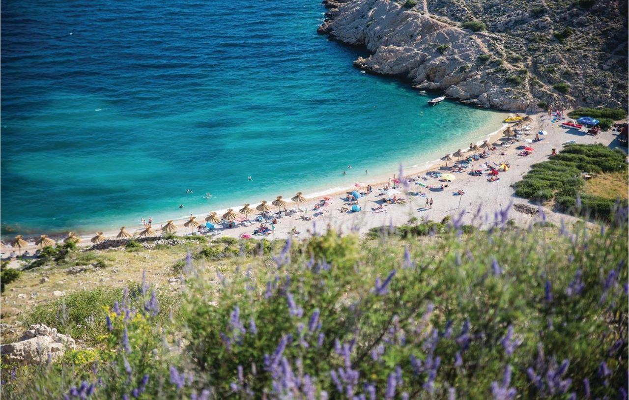 Beautiful Apartment In Stara Baska With Wifi Bagian luar foto
